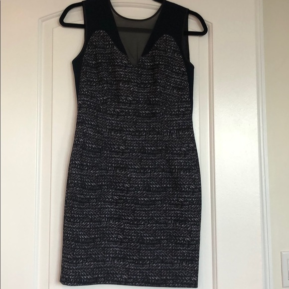 O’2nd dress - Picture 2 of 8